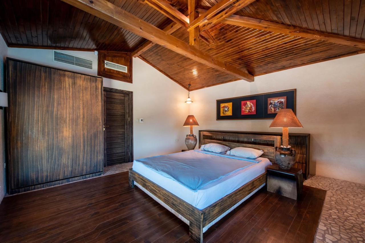 Villa Cook With Sea View - Heated Pool - At Балчик Экстерьер фото