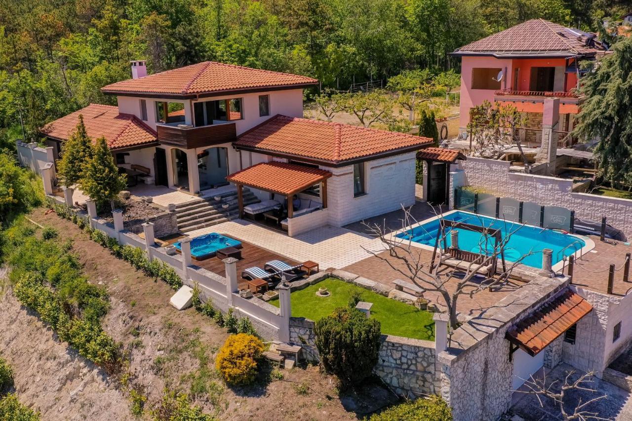 Villa Cook With Sea View - Heated Pool - At Балчик Экстерьер фото